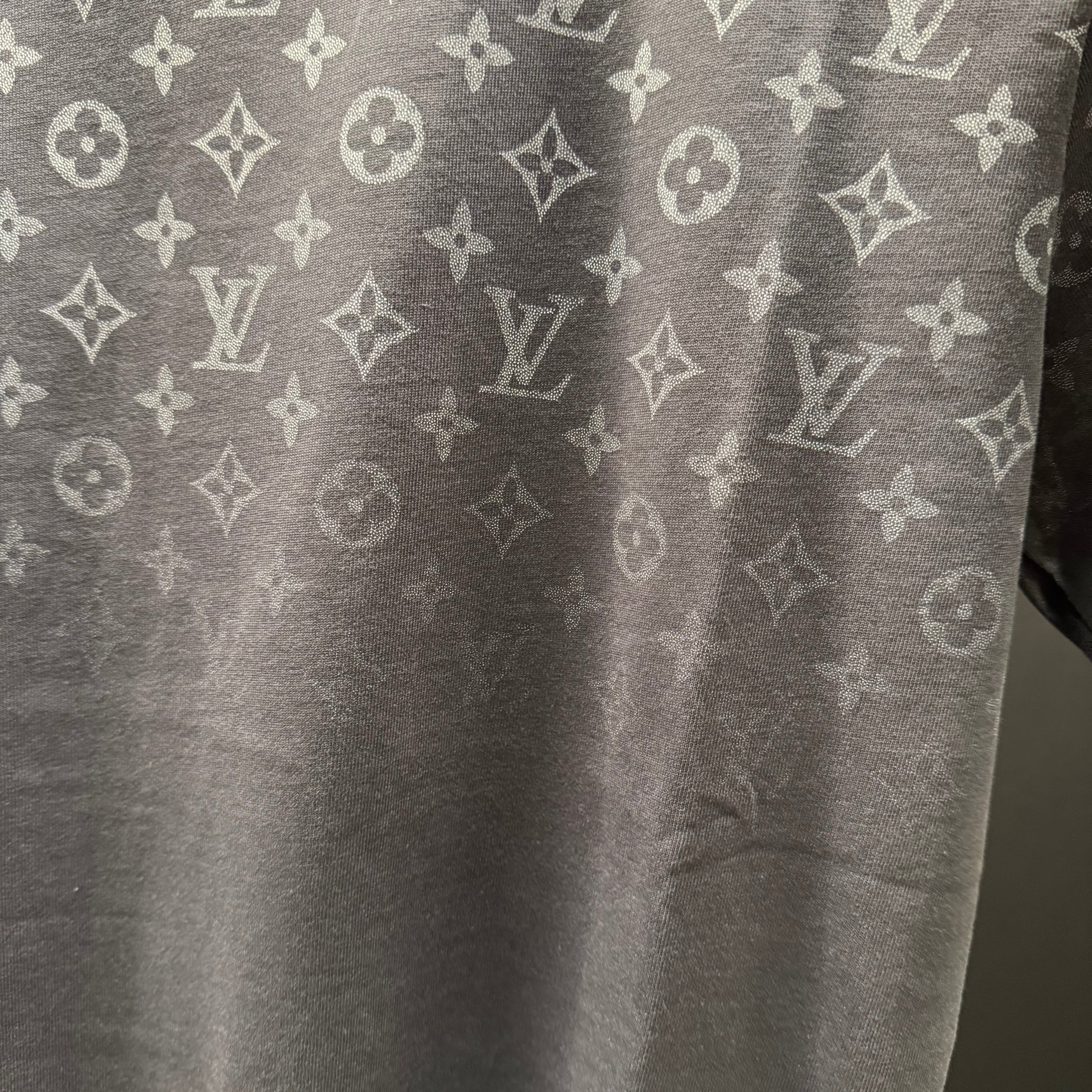 Louis Vuitton monogram tshirt