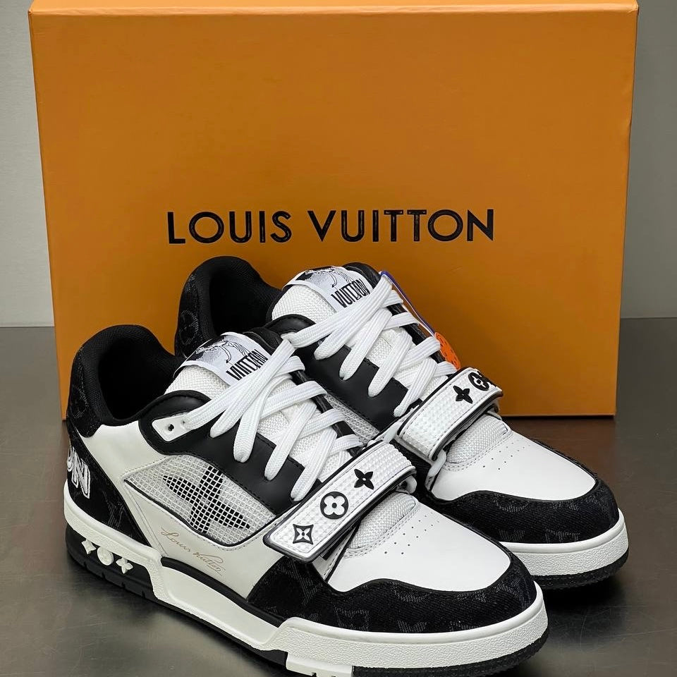 Louis Vuitton trainer sneaker Velcro strap!