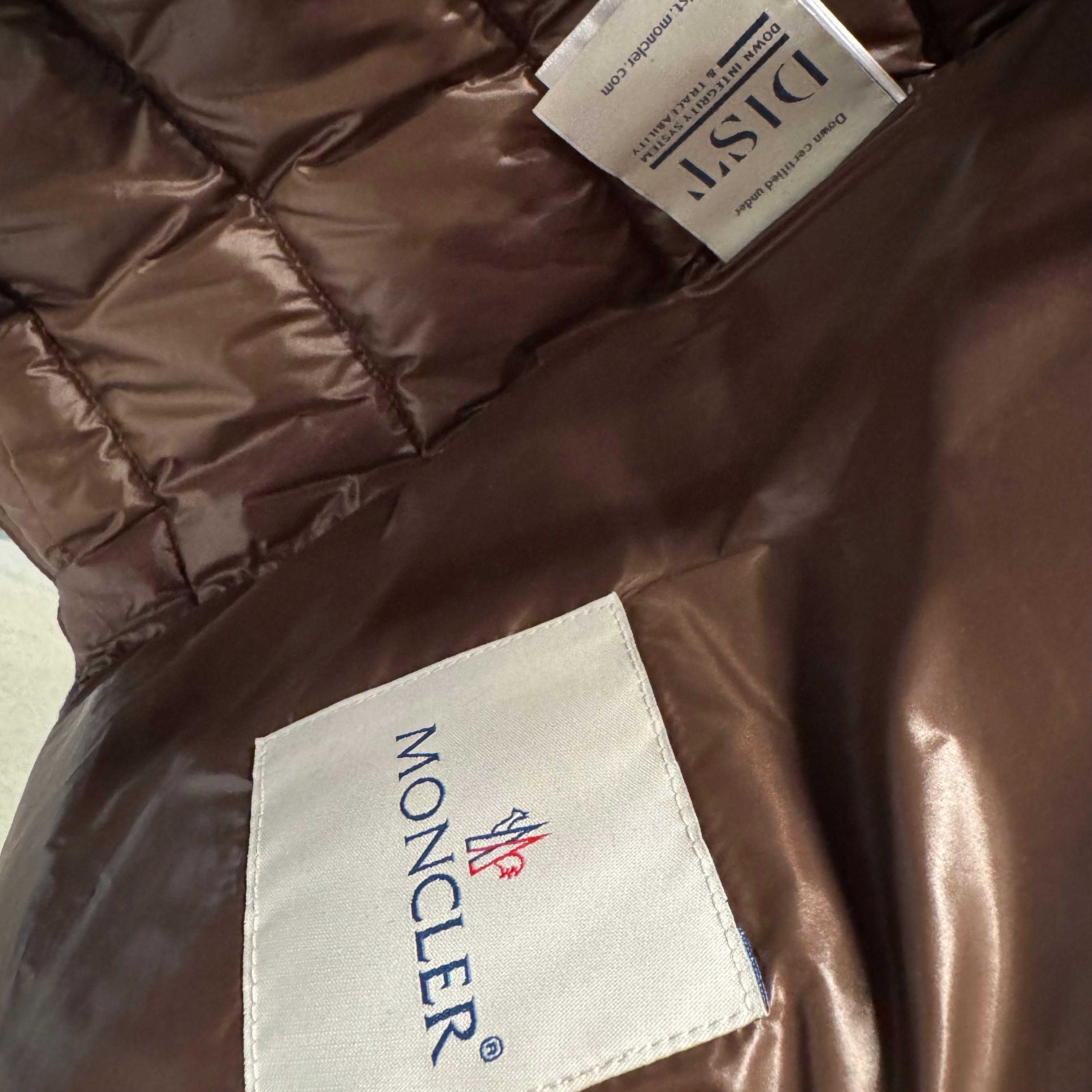 Moncler Gui gilet goose down