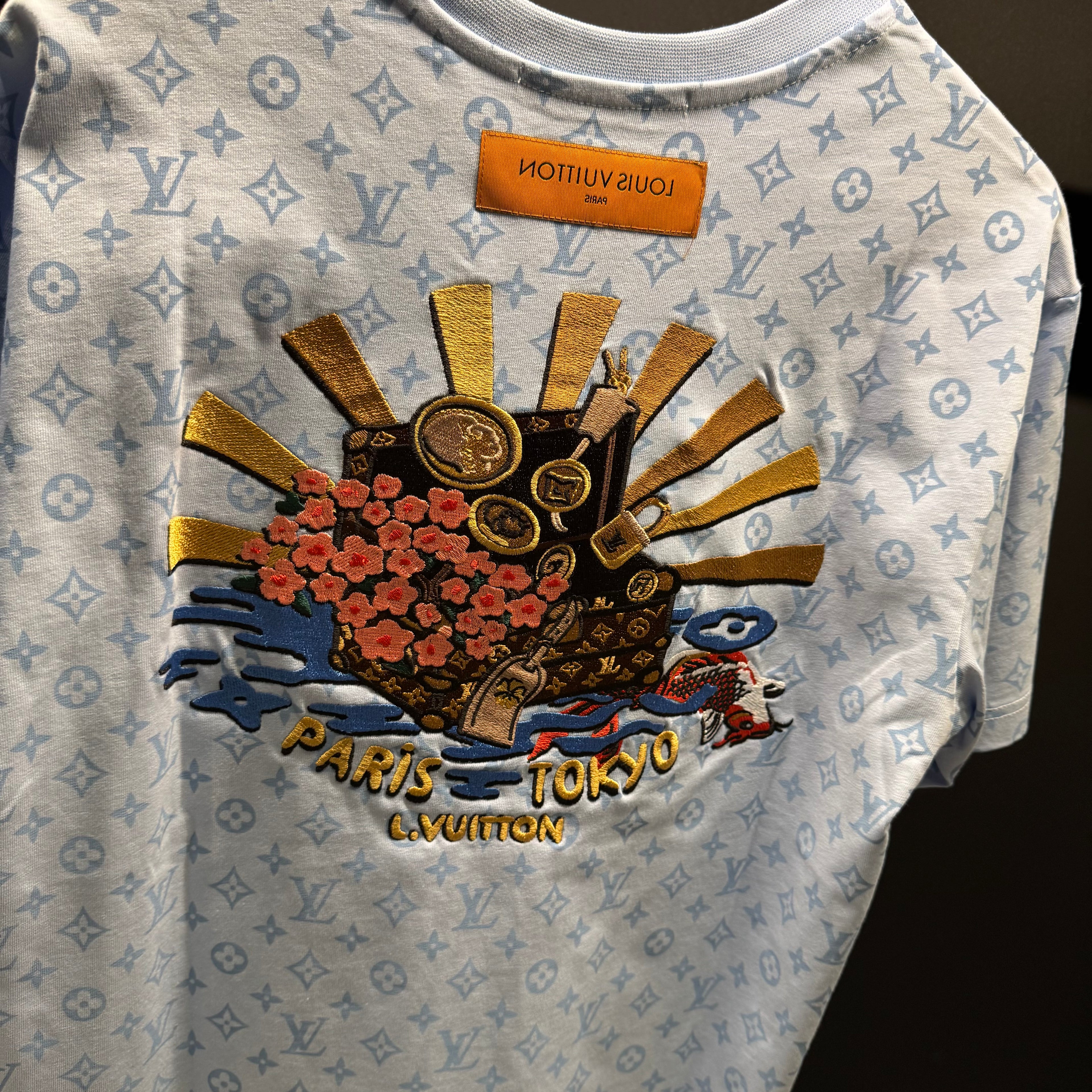 Louis Vuitton monogram tshirt