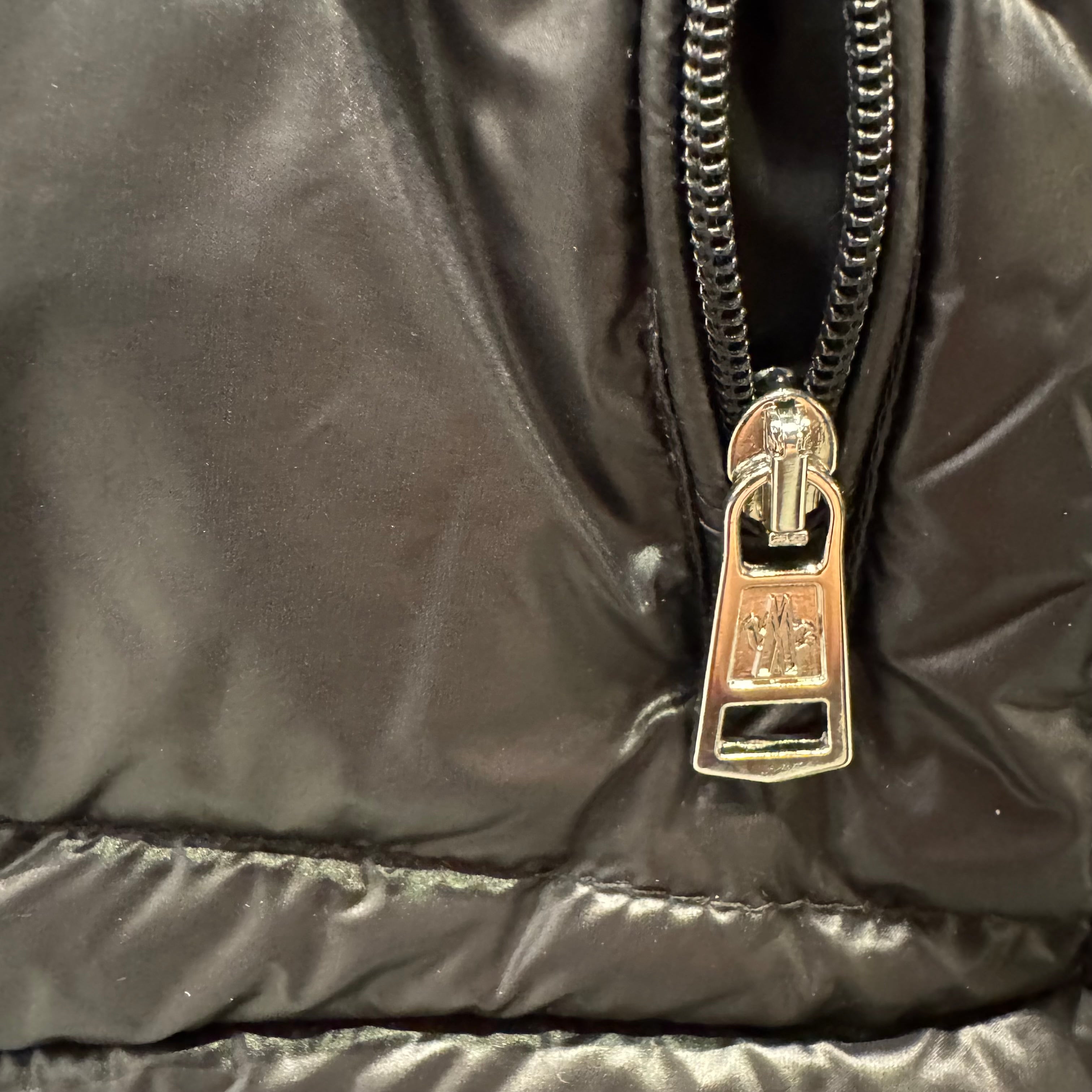 Moncler Acorus down jacket