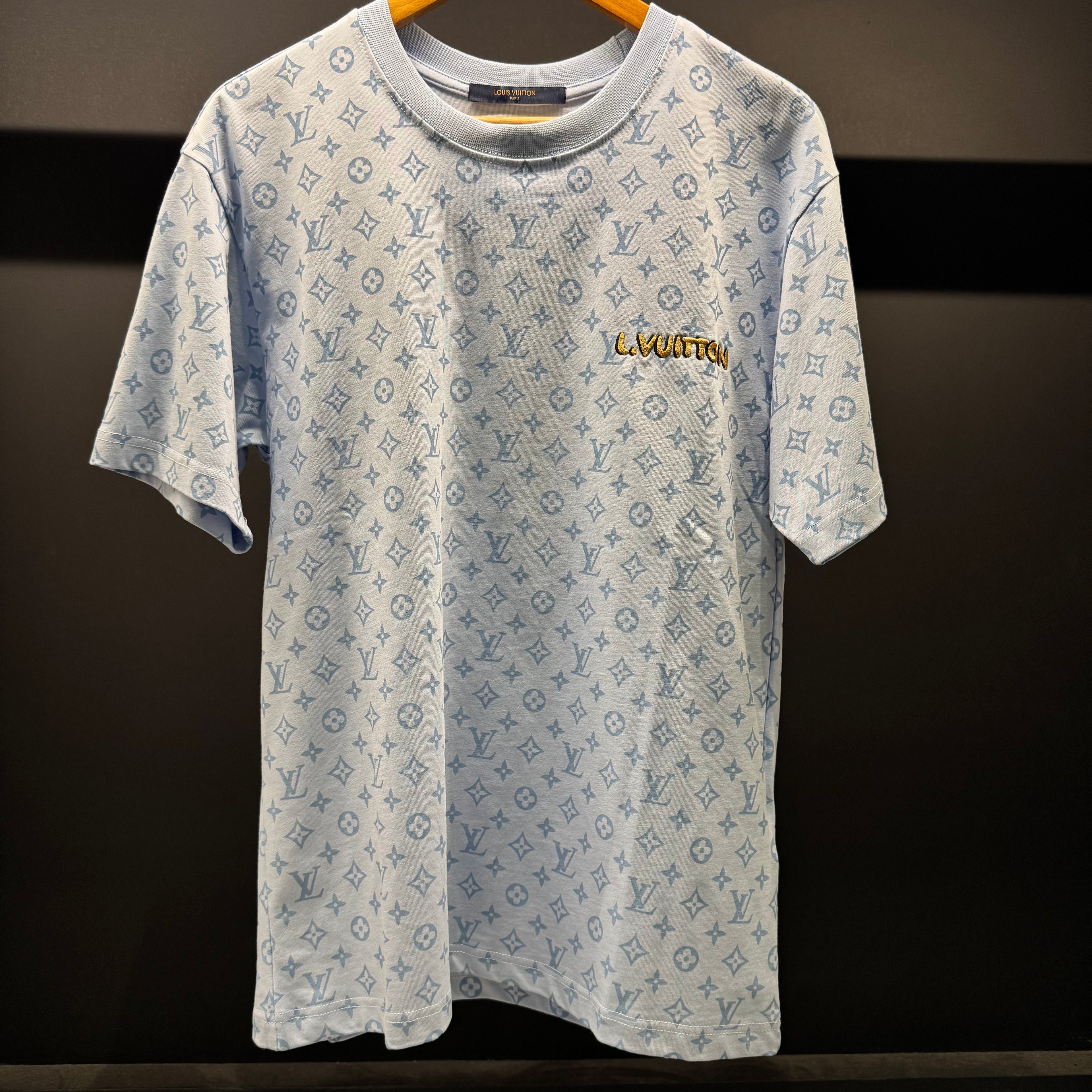 Louis Vuitton monogram tshirt