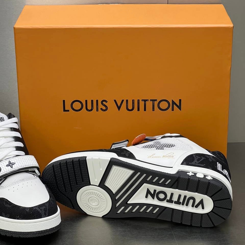 Louis Vuitton trainer sneaker Velcro strap!